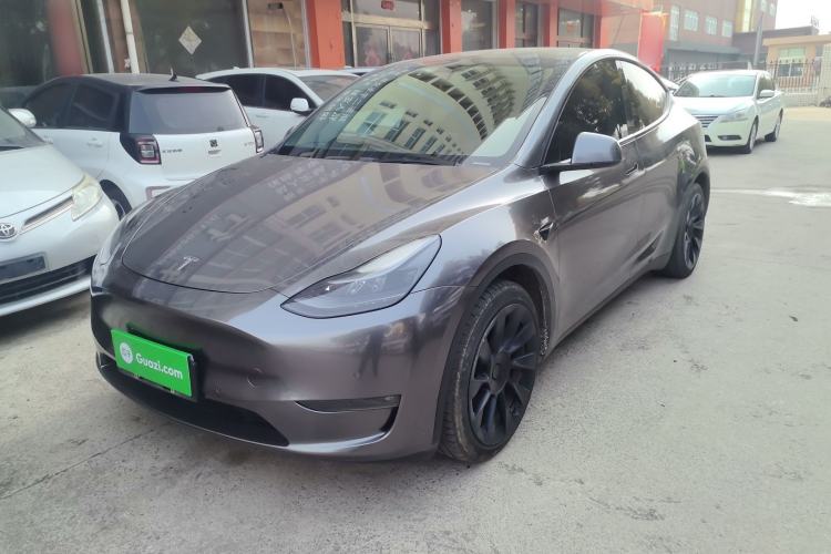 Used Tesla Model Y 2022 Long-Range All-Wheel-Drive Version