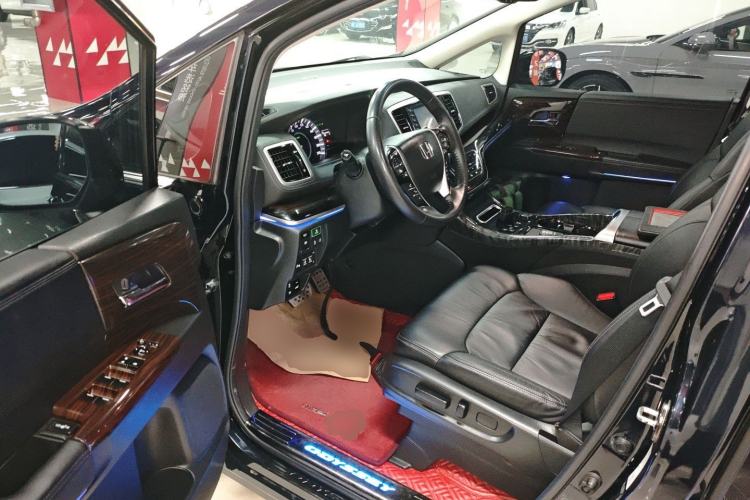 Used Honda Odyssey 2019 2.0L Rui·Zhi Zhen Edition