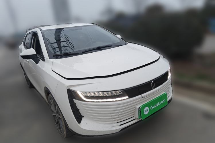 Used ORA iQ 2018 High-Range Version Smart Connectivity Model