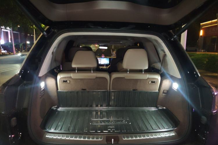 Used Hima AITO M9 2025 Extended-Range Ultra Version 52 kWh 6-Seater