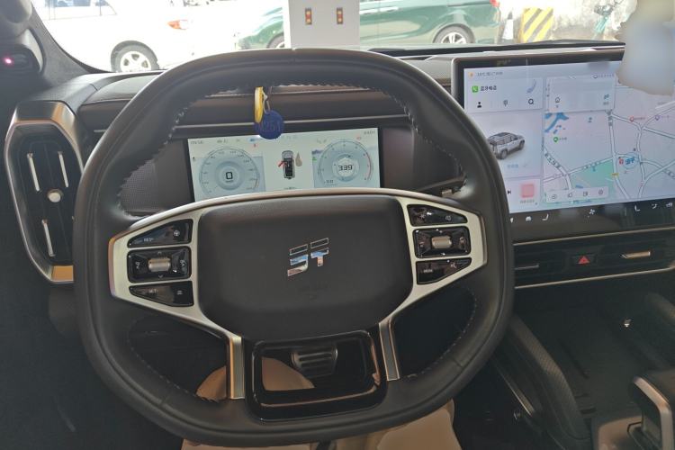 Used JETOUR Traveler 2023 2.0T All-Wheel Drive CrossPRO+