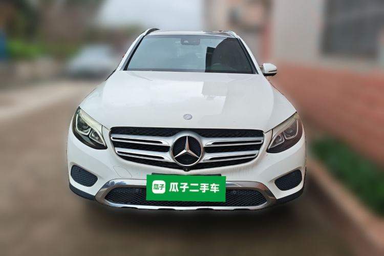 Used Mercedes-Benz GLC 2016 GLC 260 4MATIC Luxury Model