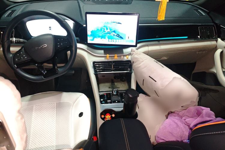 Used BYD Song PLUS New Energy 2023 Champion Edition DM-i 110KM Flagship Model
