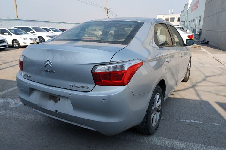 Used Citroen Elysee 2014 1.6L Manual Fashion Edition
