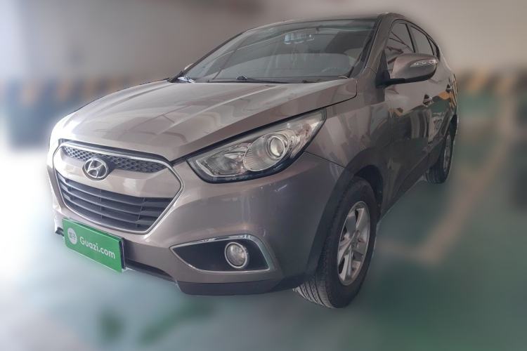 Used Hyundai ix35 2012 2.0L Manual Two-Wheel Drive New Edition GL