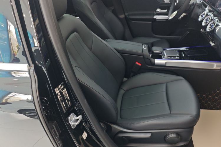 Used Mercedes-Benz GLB 2024 Refresh GLB 220 Dynamic Edition