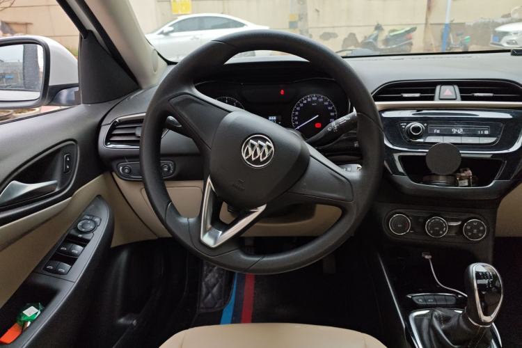 Used Buick Excelle 2018 15N Manual Elite Version
