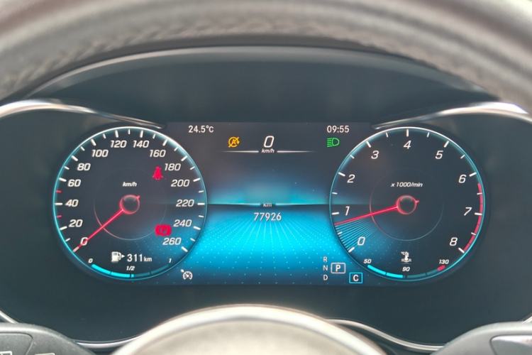 Used Mercedes-Benz GLC 2021 GLC 260 L 4MATIC Luxury Model Interior 1