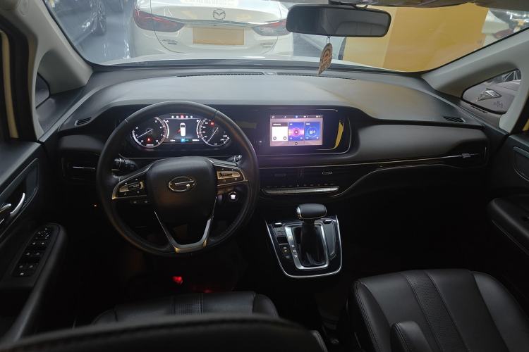 Used GAC Trumpchi M6 2019 270T DCT Luxury Edition (7-seater) China VI Center Console