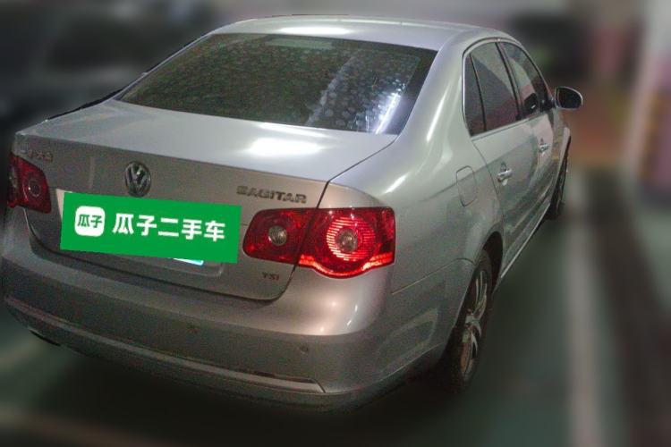 Used Volkswagen Sagitar 2011 1.4 TSI Automatic Luxury Edition
