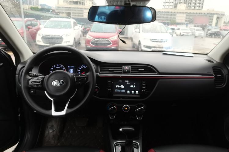 Used Kia KX Cross 2017 1.4L AT GLS