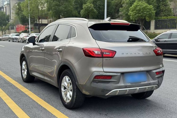 Used BORGWARD BX5 2017 20TGDI Automatic Two-Wheel Drive Pioneer Edition
