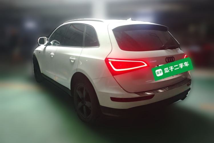 Ojetý Audi Q5 2013 40 TFSI Comfort Edition
