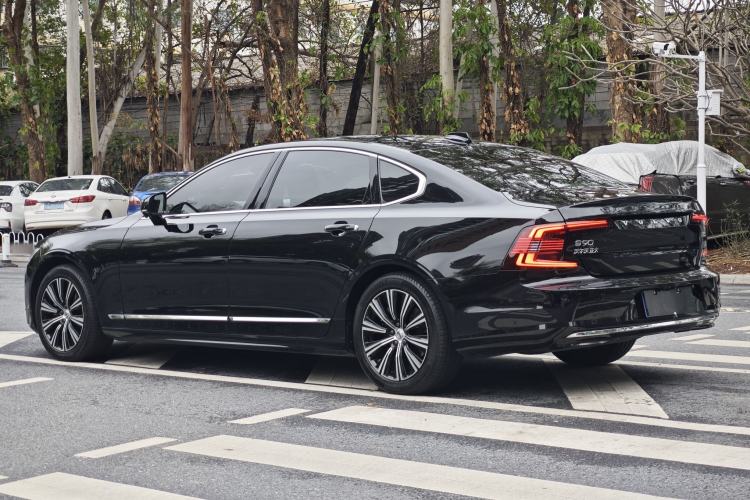 Used Volvo S90 2022 B5 Zhiyi Luxury Edition