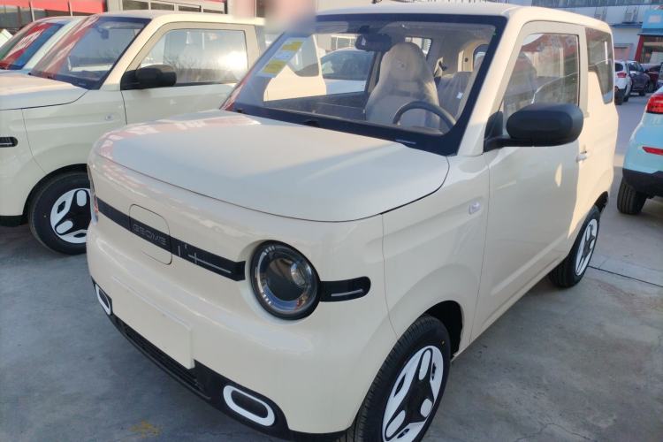 Used Geely Galaxy Panda 2025 210 km – Yuanqi Bear