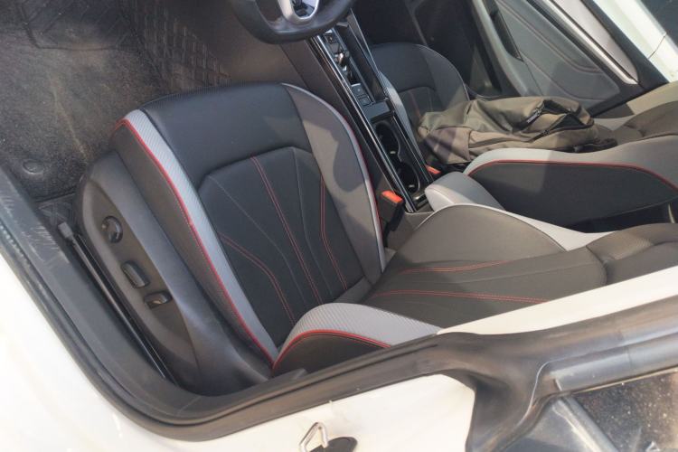 Used Volkswagen Lamando 2022 Lavida L 280TSI DSG Cool & Spicy Edition Left Front Seat