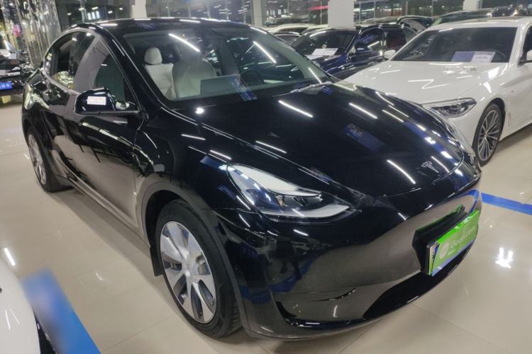 Used Tesla Model Y 2022 Rear-Wheel-Drive Version