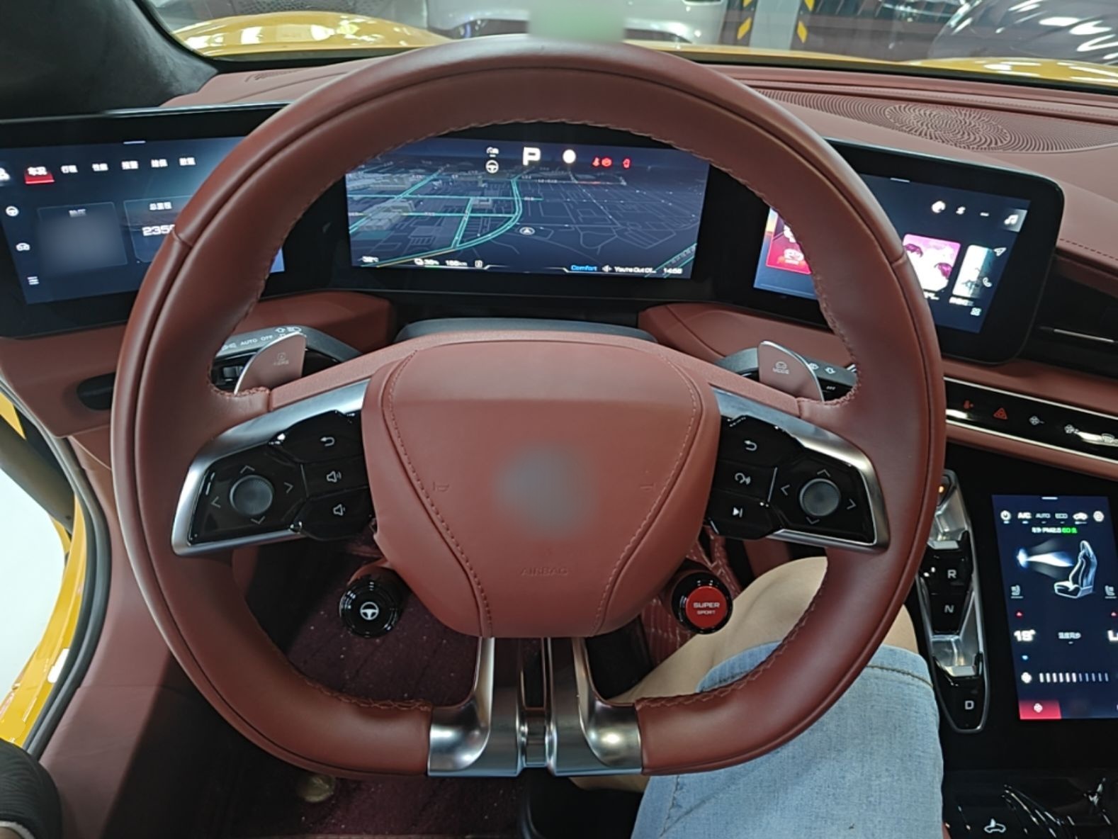 MG Cyberster 2024 520 km Legendary All-Wheel-Drive Version — снимка 13