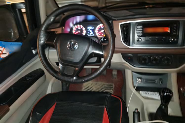 Used FORTHING Lingzhi 2019 M5L 1.6L 7-Seater Standard Model China VI