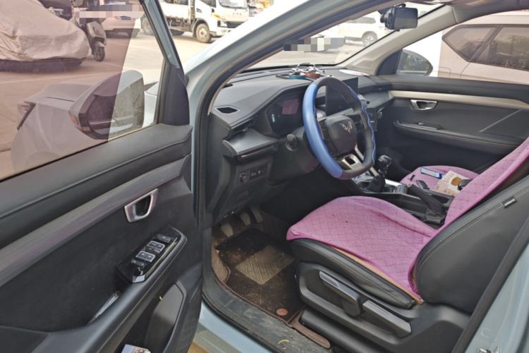 Used Wuling Asta 2021 1.5T Manual Starlight Edition Driver Seat