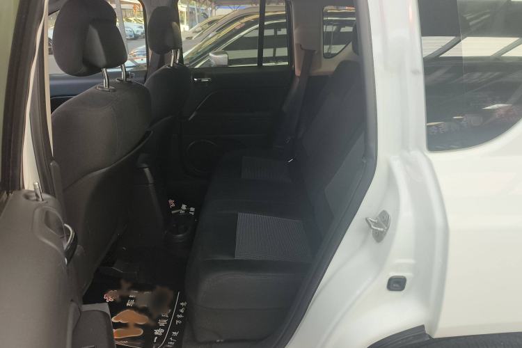 Used Jeep Compass 2014 Revised Version 2.0L Two-Wheel Drive Entry-Level Edition