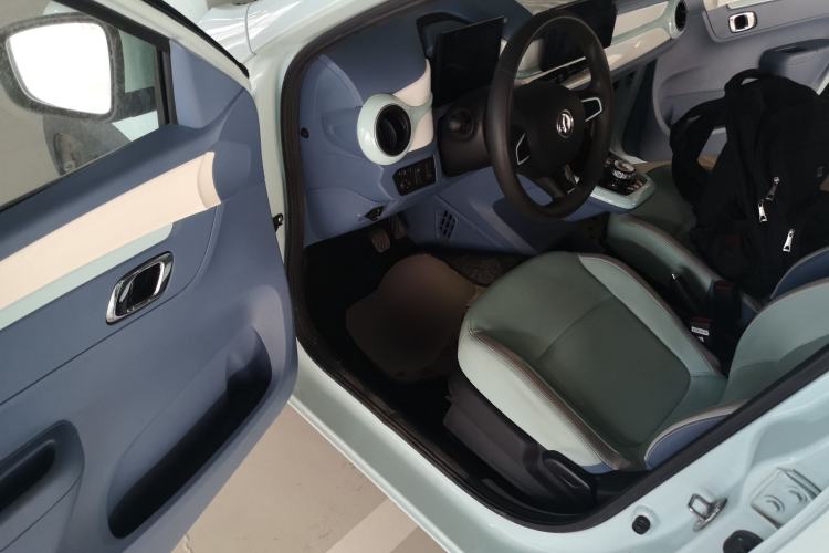 Used Dongfeng NAMMI BOX 2022 Chasing Wind Edition 351 km Advanced Model