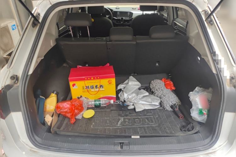 Used Volkswagen Tayron 2019 330TSI Two-Wheel Drive Luxury Model China VI Standard
