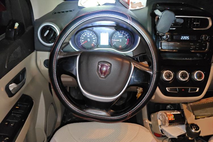 Used Jinbei 750 2015 1.5L Comfort Model
