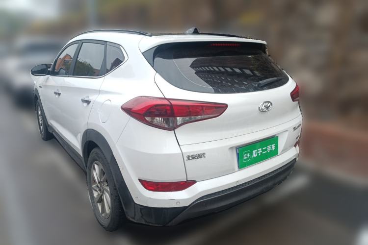 Used Hyundai Tucson 2015 1.6T Dual-Clutch Two-Wheel-Drive Smart Model Rear Left 45 Deg
