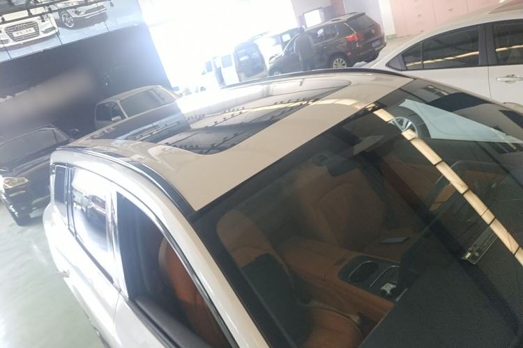 Used Dongfeng eπ eπ008 2025 210 Ultra Range-Extended Version 5 Seats Roof