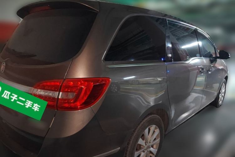 Used Buick GL8 2015 2.4L Luxury Business Premium Edition
