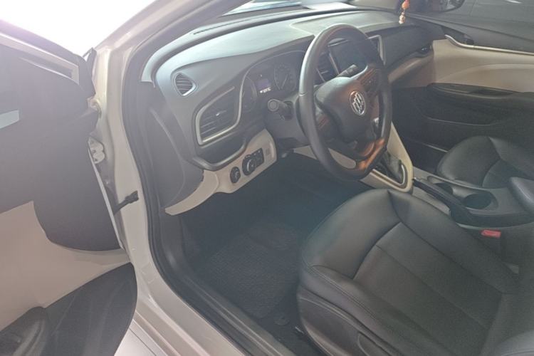 Used Buick GT 2016 15N Automatic Entry-Level Trim
