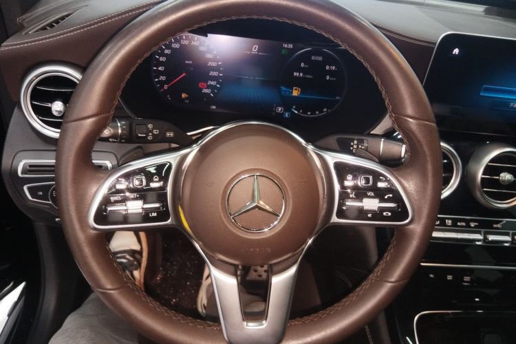 Used Mercedes-Benz GLC 2020 Facelifted GLC 260 L 4MATIC Dynamic Edition
