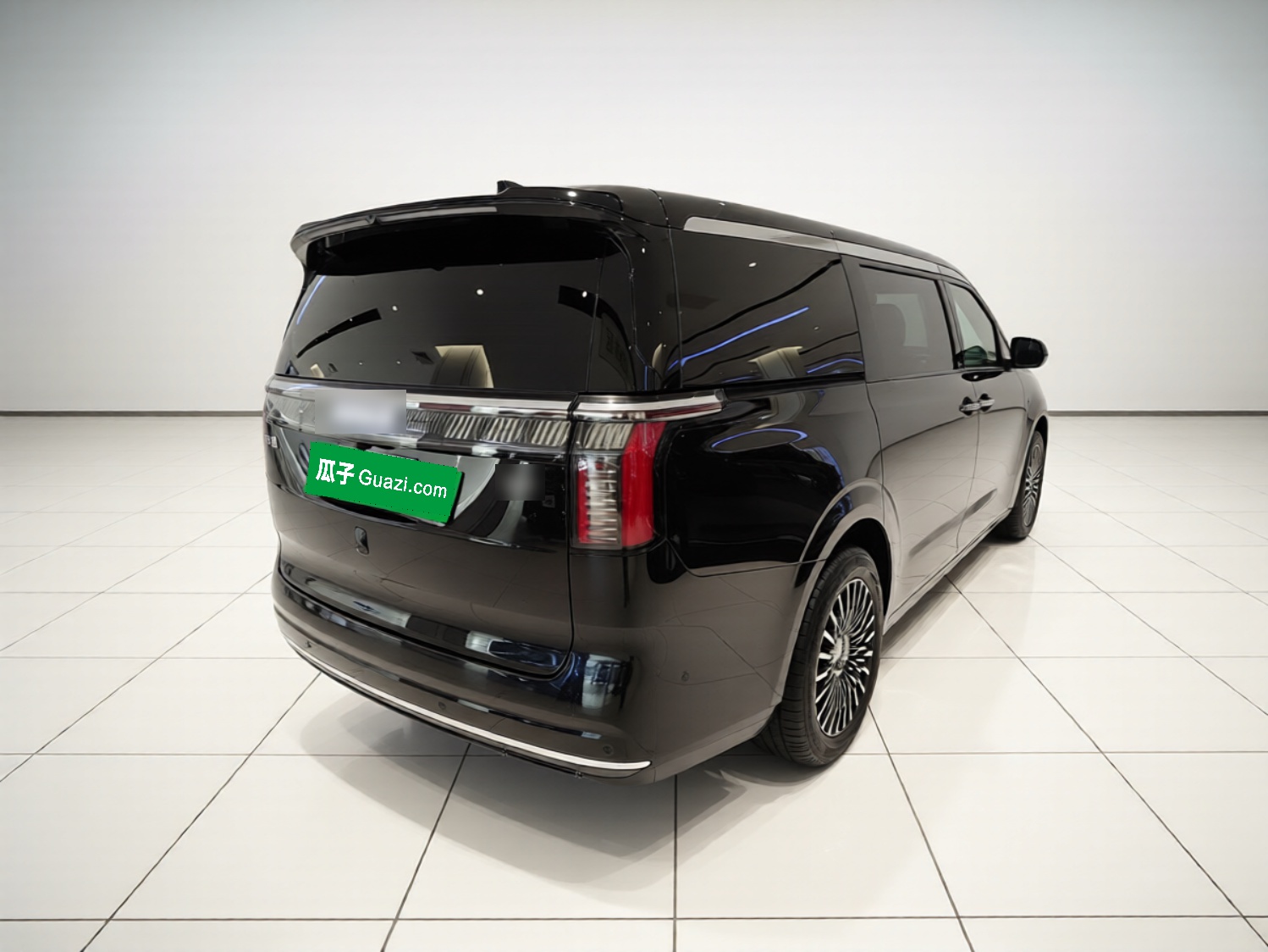 Zeekr 009 2024 7-Seater Walk-Through Version Four-Wheel Drive 108 kWh — снимка 6