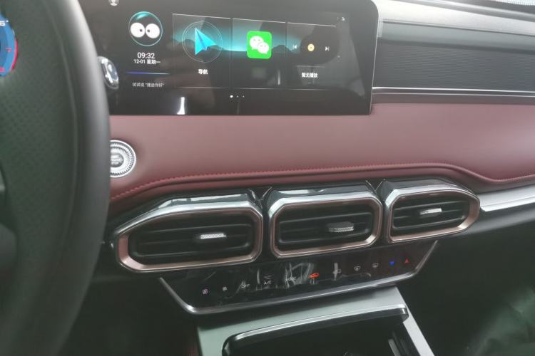 Used JETOUR X70 PLUS 2024 Champion Edition 1.5T DCT Champion PRO 5-Seater
