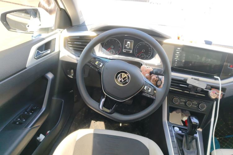 Used Volkswagen Polo 2021 Plus 1.5L Automatic Colorful Tech Edition Steering Wheel