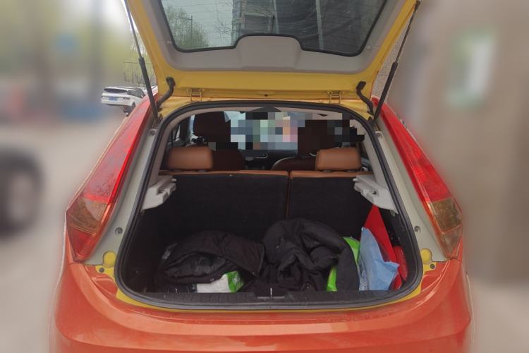 Used MG 3 2011 1.5L AMT Elite Edition Trunk