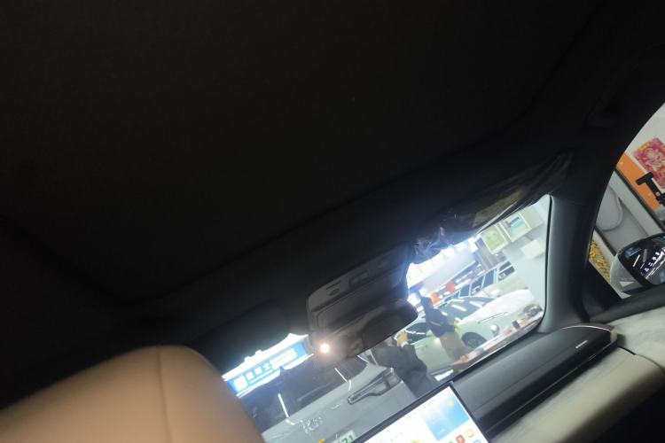 Used Wuling Xingguang S 2024 130 km Flagship Version Headliner