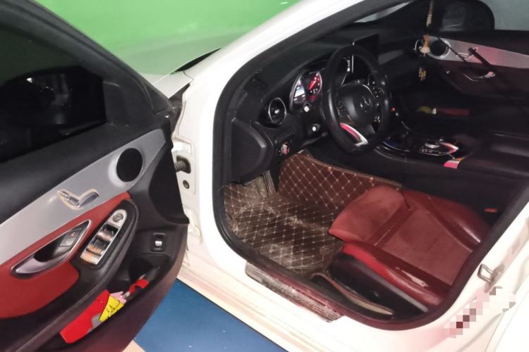 Used Mercedes-Benz C-Class 2017 Restyled C 200 Sport Edition Interior 3