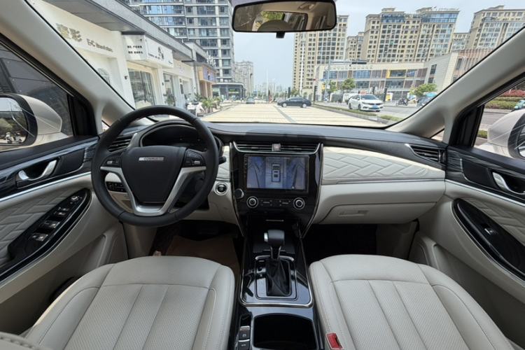 Used CHANGAN OSHAN Cosmos 2022 1.5T Automatic Business Model Interior 3