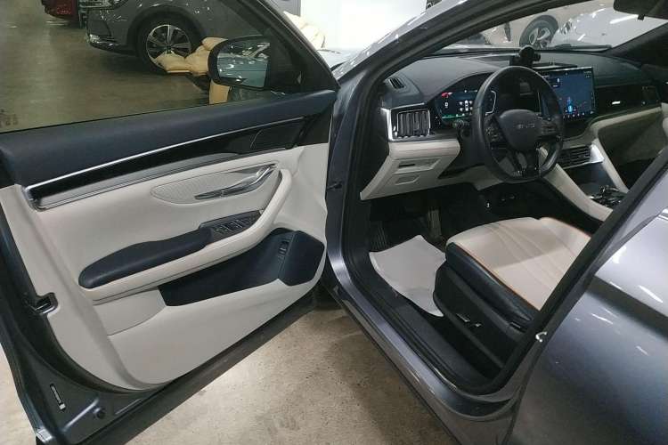 Used BYD Song PLUS New Energy 2024 HONOR Edition DM-i 110km Flagship Model