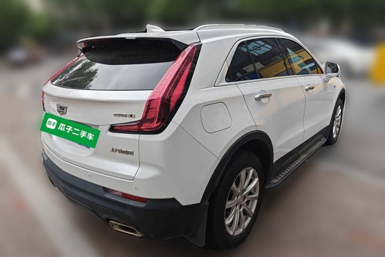 Used Cadillac XT4 2018 28T Two-Wheel Drive Tech Version