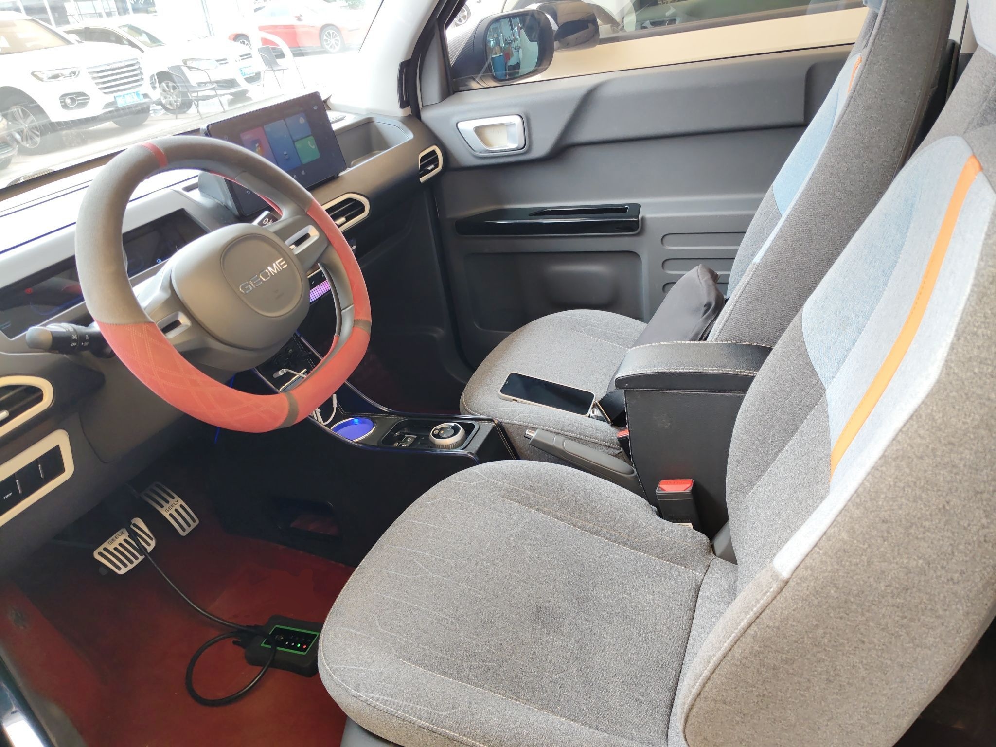 Interior delantero