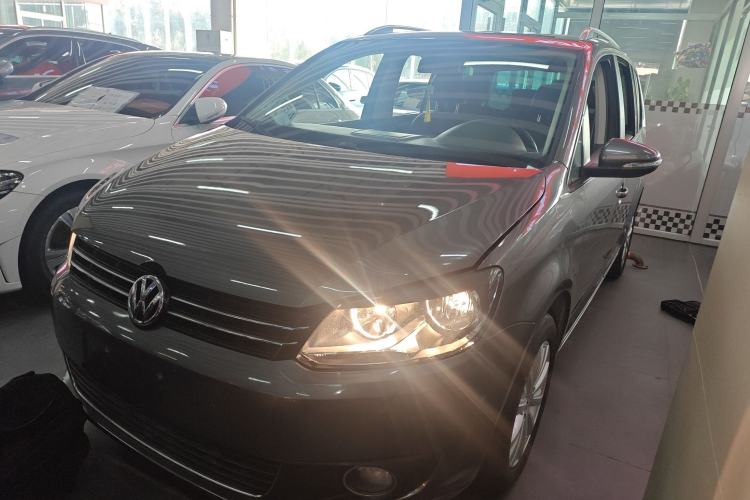 Used Volkswagen Touran 2015 1.4T DSG Luxury Edition 5-Seater