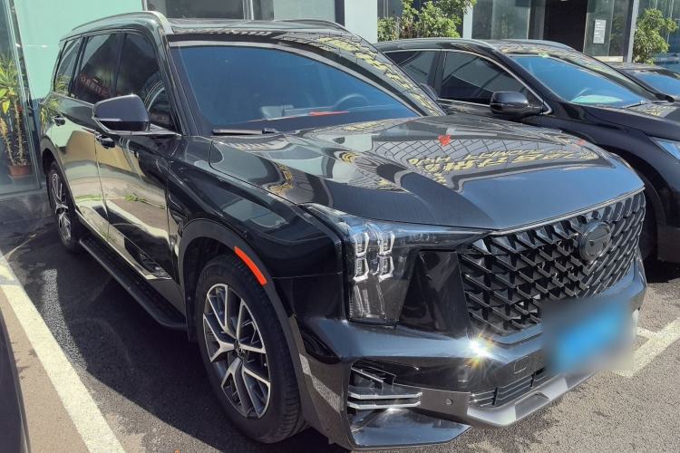 Used GAC Trumpchi GS8 2022 Linghang Series 2.0 TGDI Two-Wheel-Drive Luxury Smart Connectivity Version (7 Seats) Front Right 45 Deg