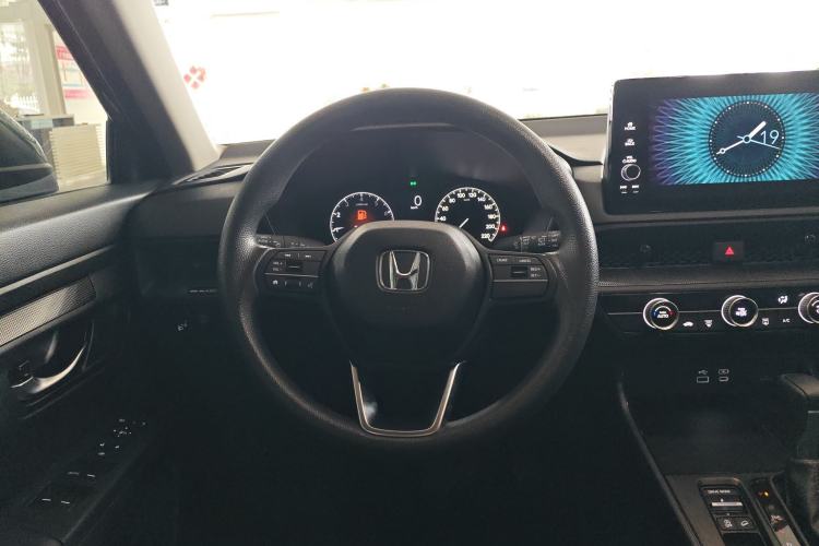 Used Honda Breeze 2023 240TURBO Two-Wheel Drive Elite Edition 5 Seats Steering Wheel