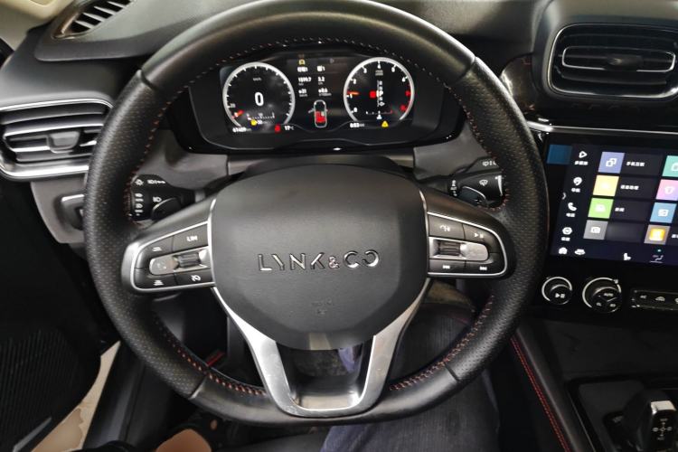 Used Lynk & Co 02 2020 1.5T DCT Two-Wheel Drive Pro Edition Steering Wheel
