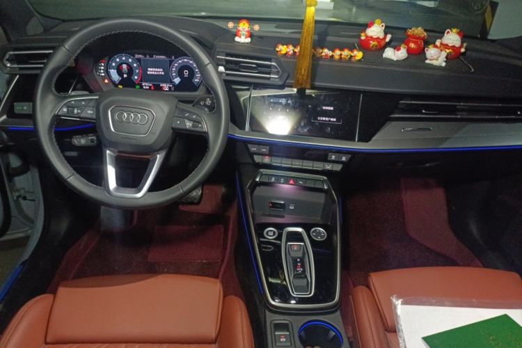 Used Audi A3 2025 Sportback 35TFSI Prestige Edition Center Console