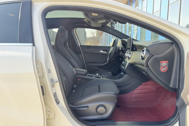 Used Mercedes-Benz A-Class (Import) 2016 A 180
