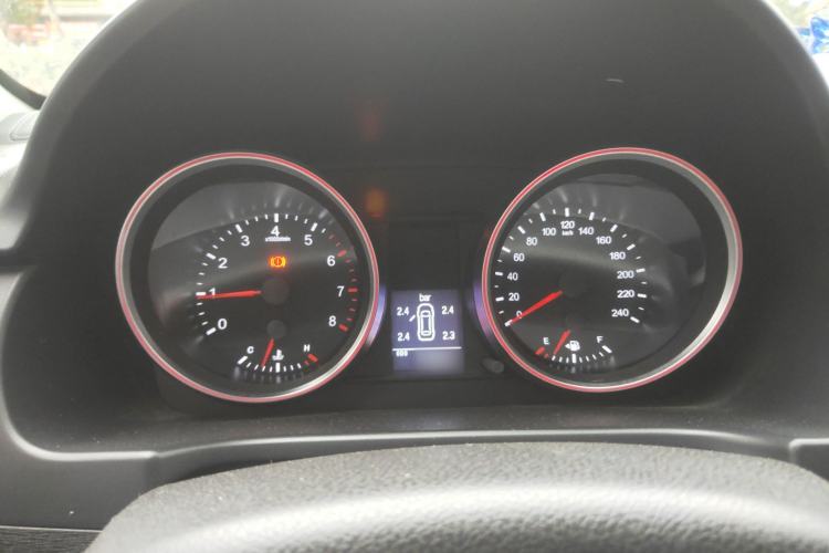 Used Haval H6 2015 Sport Edition 1.5T Manual Two-Wheel Drive Elite Model
